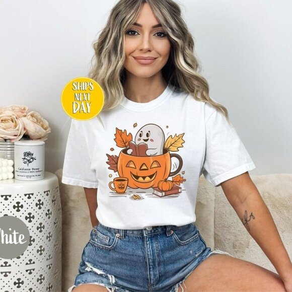 Gildan Tops - Bookish Ghost Pumpkin Cup Autumn Vibes T-Shirt, Halloween Ghost in Pumpkin Cup R